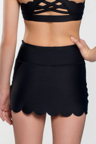 ScallopedskirtBLK4